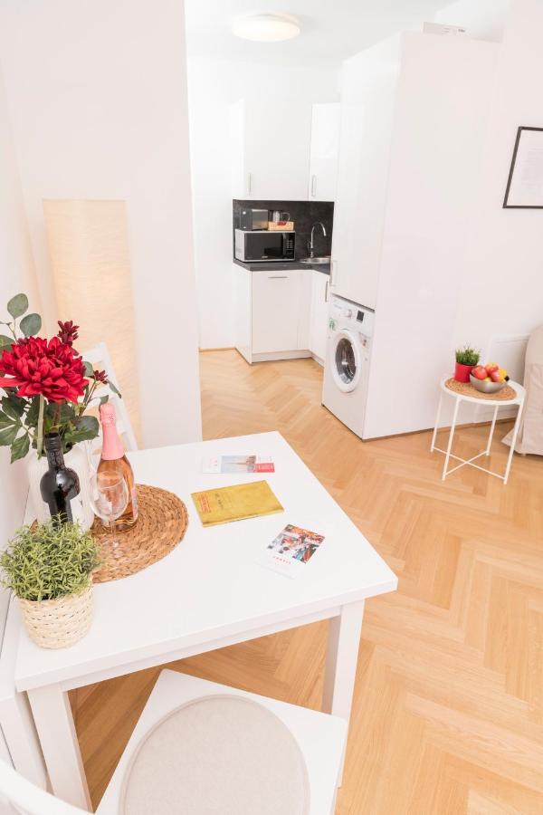 Red Monkey Vienna Apartment Zewnętrze zdjęcie